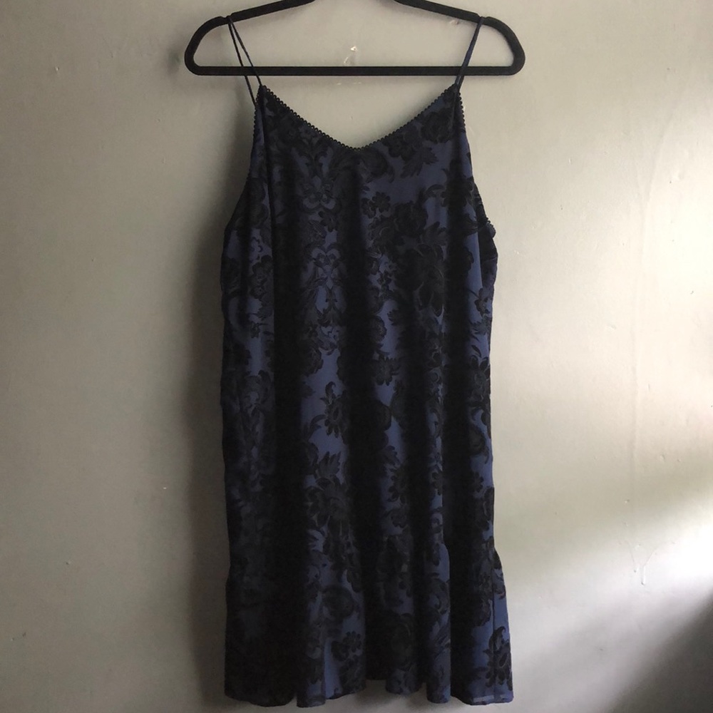Navy velvet shift dress